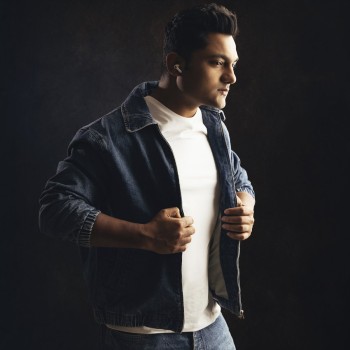 JOYJEET MUKHERJEE